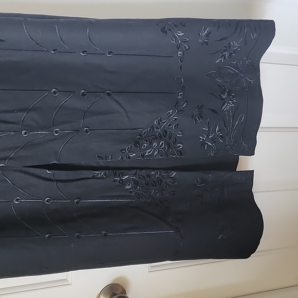 Talbots size 14 black embroidered wool maxi skirt - Picture 5 of 8